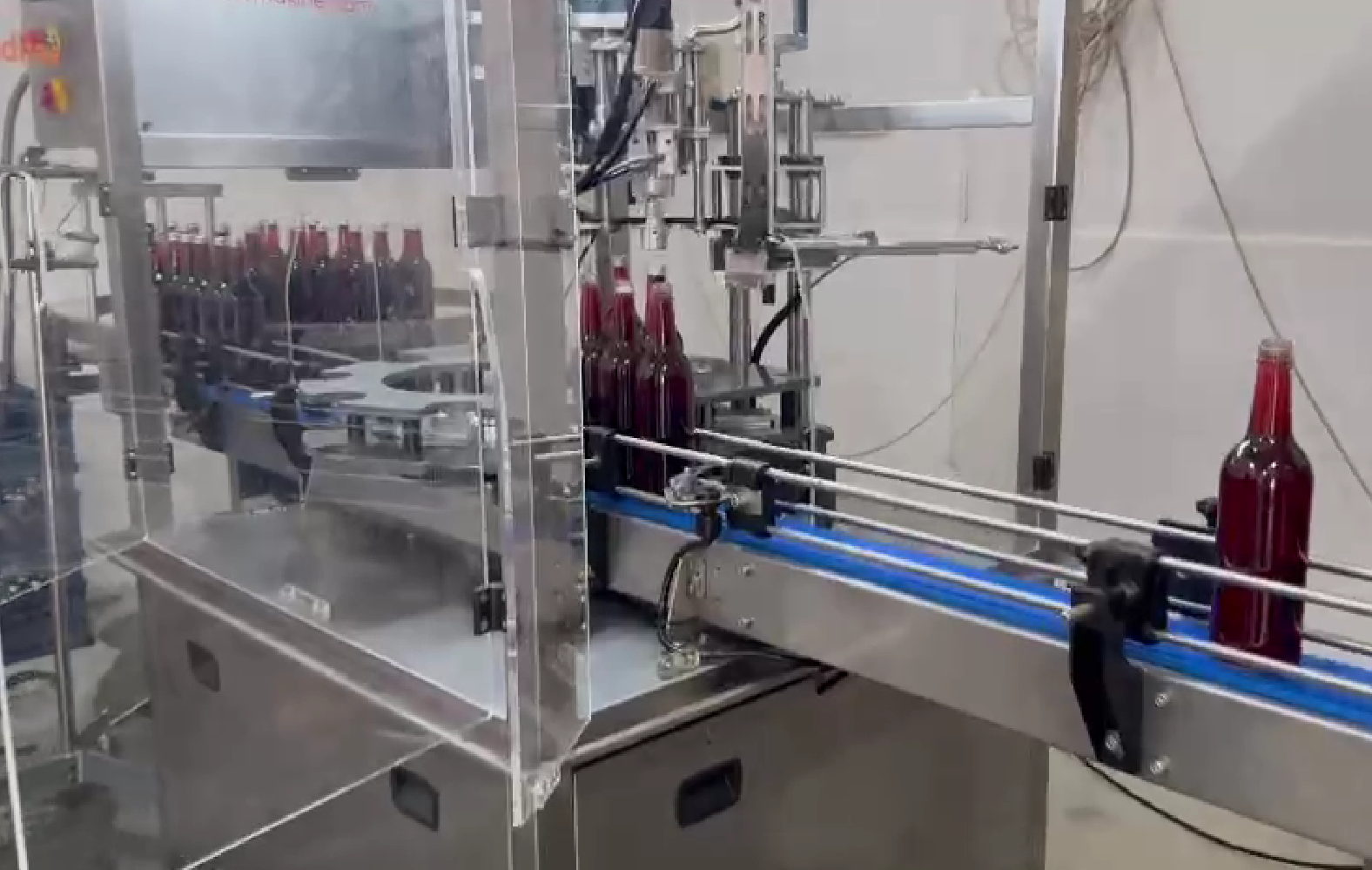 Şişe Yıkama Makinası